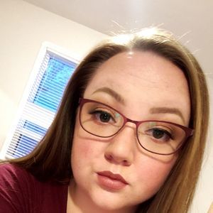 Meet your Posher, Liza